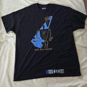 Gildan Black Tee with Blue and Gold Graphic Nine Mile Canyon Utah